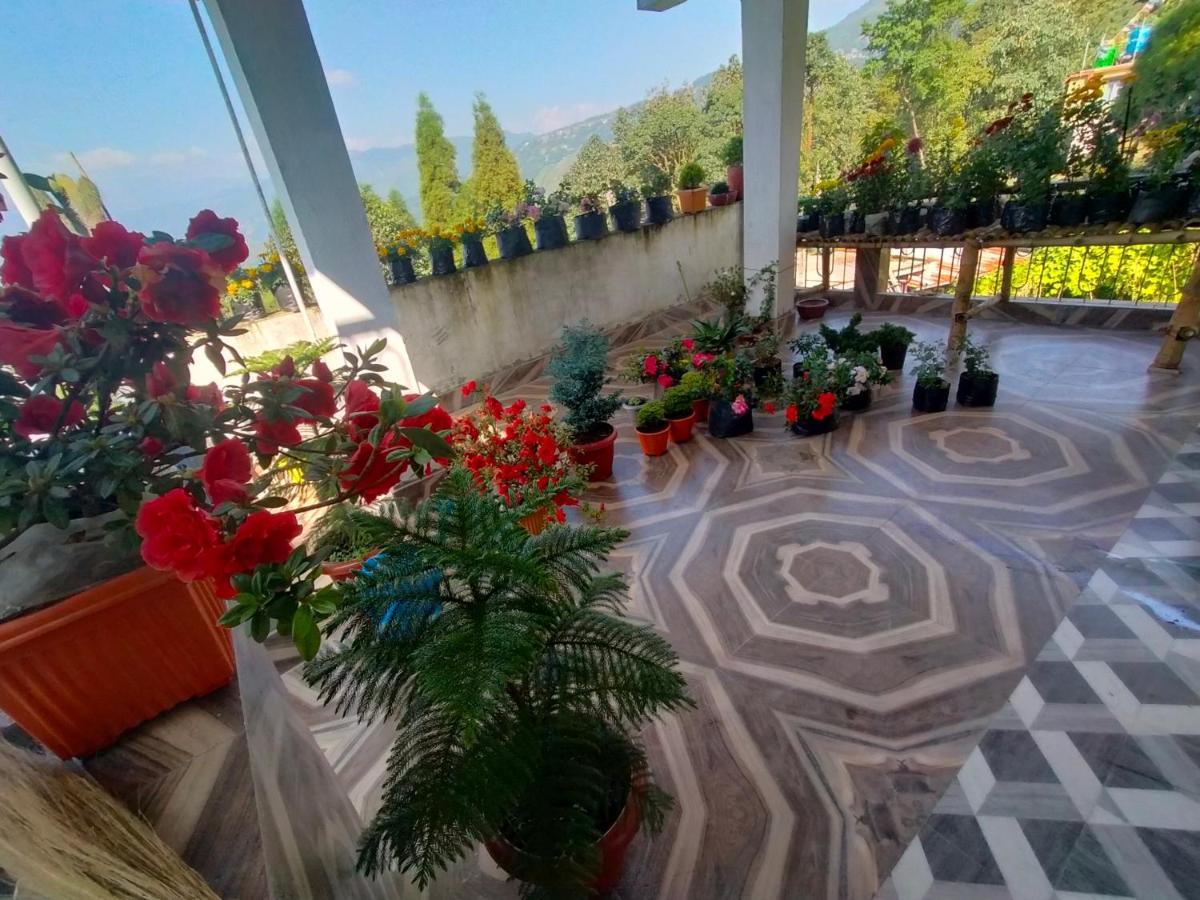 Ajit Homestay, Darjeeling Darjeeling  Exteriör bild